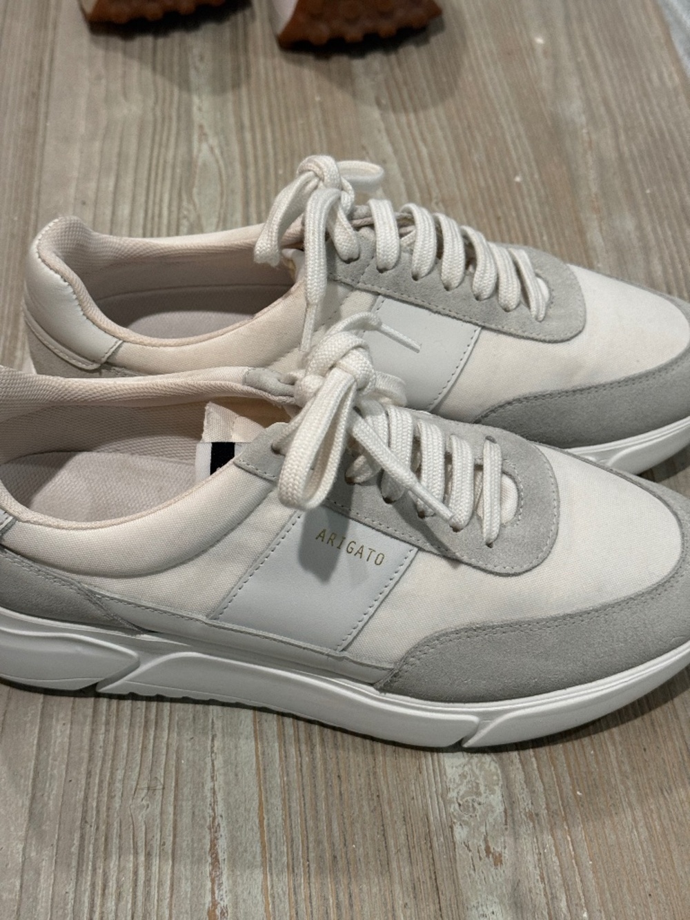 Axel Arigato White Women's sneaker, Size 9